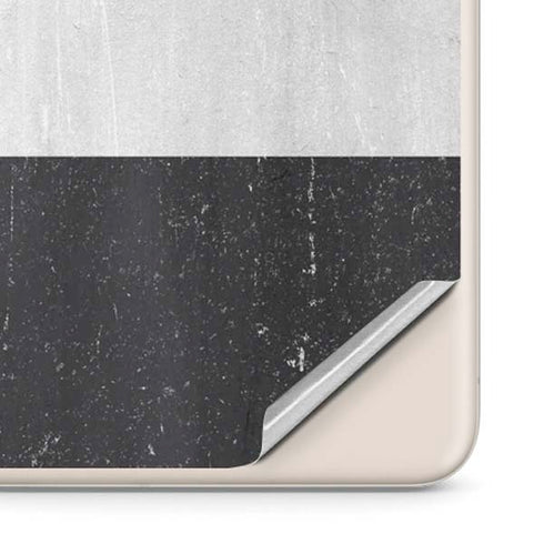 Yemen Flag Distressed Google Pixel 8 Pro Skin